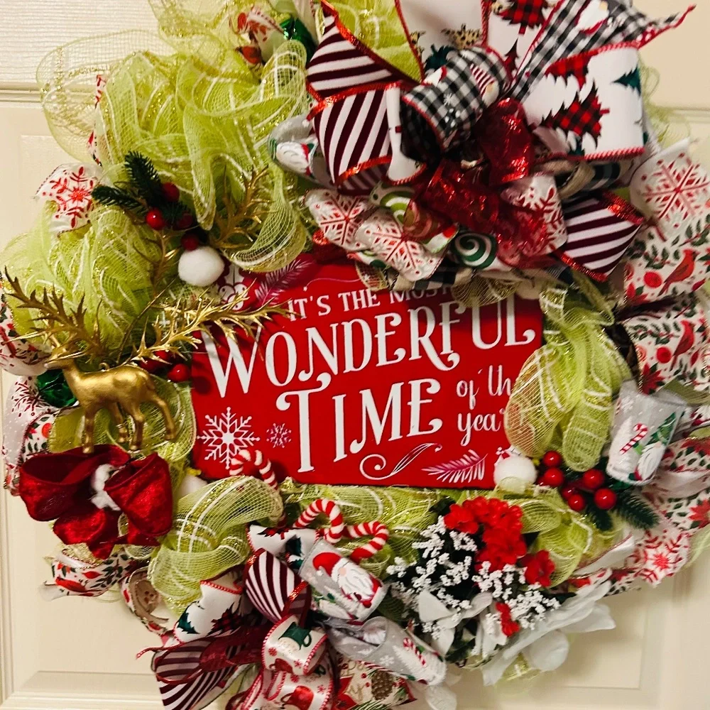 Christmas wreath/it’s the most wonderful time of the year